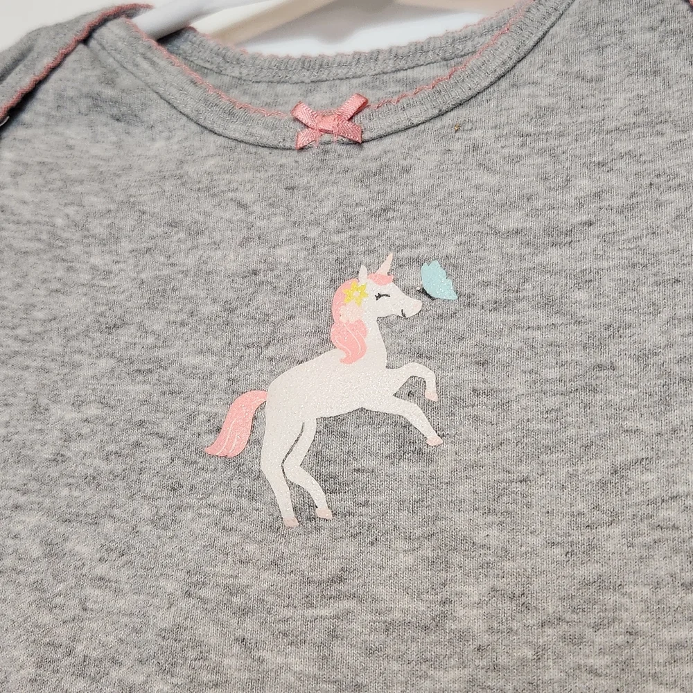 NWOT Carter's Girl 12 Month Heather Gray Unicorn Pink Bow Onsie